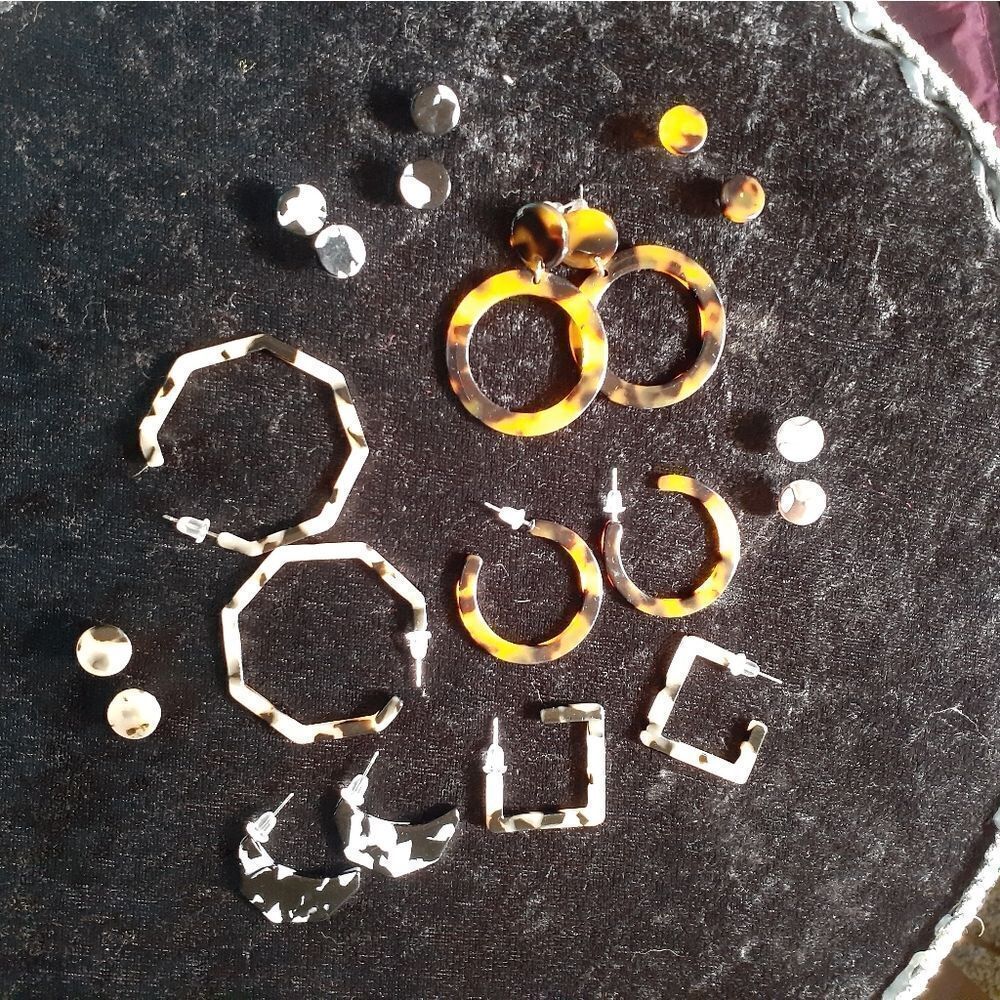 FASHION EARRINGS- TEN